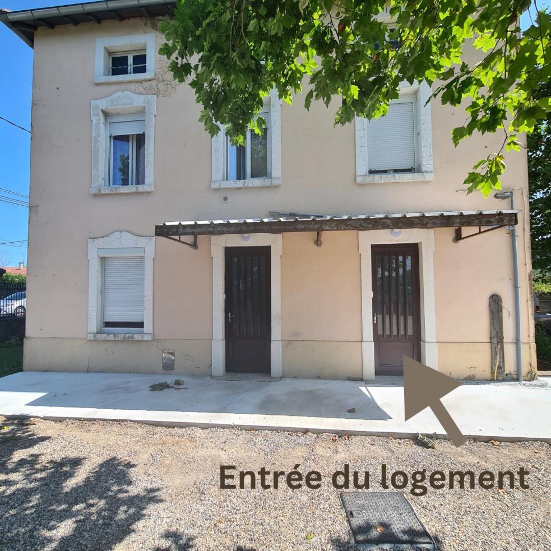 Le Westy 2 Lägenhet Hieres-Sur-Amby Exteriör bild